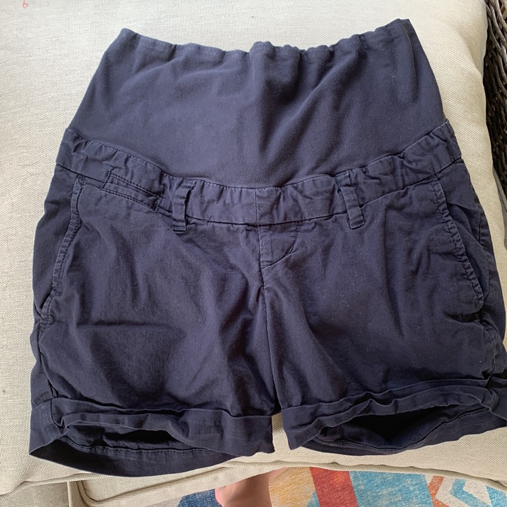 H&M navy maternity short shorts